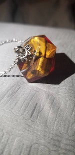 Load image into Gallery viewer, Tigers Eye Deep Red &amp; Clear Pendulum
