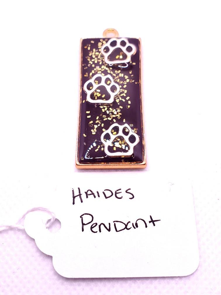 Haides Devotional Pendant